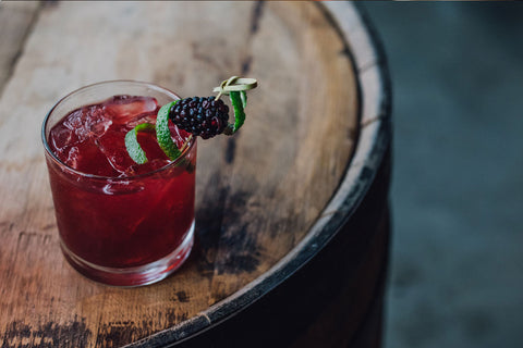 Blackberry Bourbon Smash: A Luscious Interplay of Berried Bliss and Bold Spirit